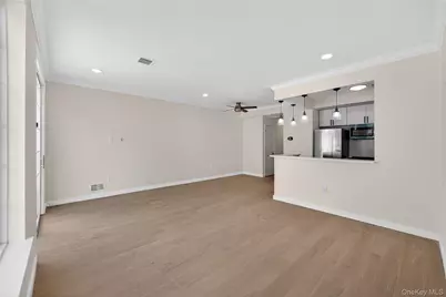 93 Admiral Court, Bronx, NY 10473 - Photo 19
