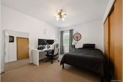 132 Davison Avenue, Oceanside, NY 11572 - Photo 11
