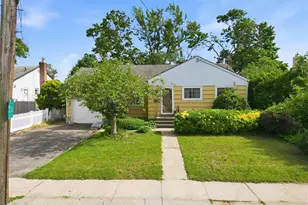 132 Davison Ave, Oceanside, NY 11572 - Photo 25