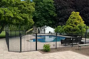 25 Sunny Rd, Saint James, NY 11780 - Photo 11