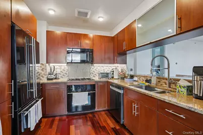 175 Huguenot Street #1606, New Rochelle, NY 10801 - Photo 5
