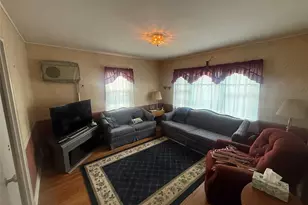 27-25 165th St, Flushing, NY 11358 - Photo 13