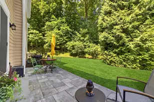 26 Wyndham Close, White Plains, NY 10605 - Photo 39