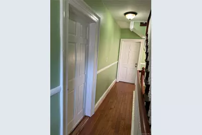 88-33 144 Street #2nd Fl, Jamaica, NY 11435 - Photo 3