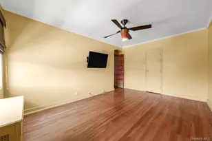 130-09 227th St, Springfield Gardens, NY 11413 - Photo 11
