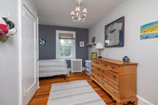 1 Schuyler Ave, Rockville Centre, NY 11570 - Photo 23