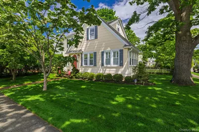 1 Schuyler Avenue, Rockville Centre, NY 11570 - Photo 27