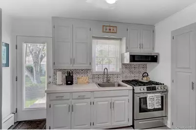 5 Newell Road, Merrick, NY 11566 - Photo 7