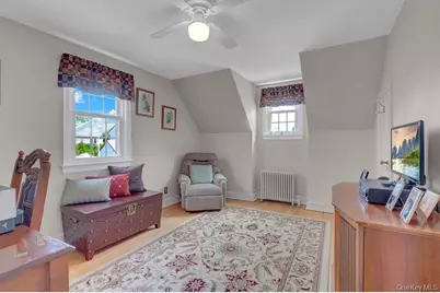 5 Newell Road, Merrick, NY 11566 - Photo 13