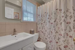 5 Newell Rd, Merrick, NY 11566 - Photo 11
