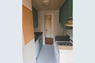 395 Westchester Avenue #4k, Port Chester, NY 10573 - Photo 15