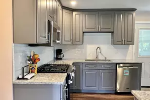 7 Mindy Ln, Westbury, NY 11590 - Photo 7