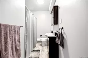 9 Hyatt Ave, Yonkers, NY 10704 - Photo 17