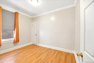 9 Hyatt Ave, Yonkers, NY 10704 - Photo 5