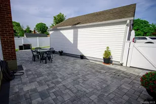 130 Boylston St, Hempstead, NY 11550 - Photo 7