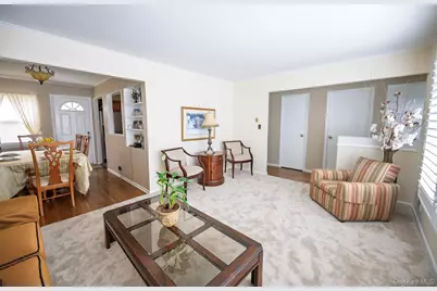 130 Boylston Street, Hempstead, NY 11550 - Photo 13
