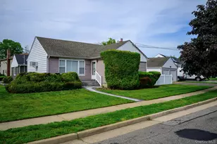 130 Boylston St, Hempstead, NY 11550 - Photo 5