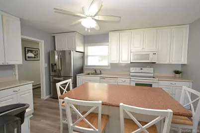 77 S Bicycle Path, Selden, NY 11784 - Photo 11