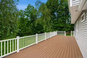 276 Agor Ln, Mahopac, NY 10541 - Photo 19