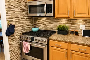 494 Lincoln St, Cedarhurst, NY 11516 - Photo 3