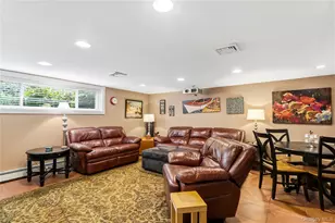 39 Brewster Rd W, Massapequa, NY 11758 - Photo 29