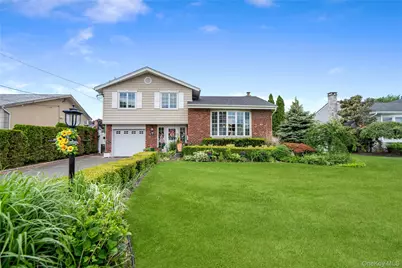 39 Brewster Road W, Massapequa, NY 11758 - Photo 41
