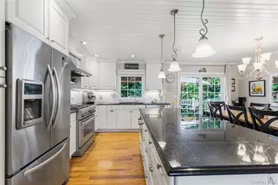 39 Brewster Road W, Massapequa, NY 11758 - Photo 9