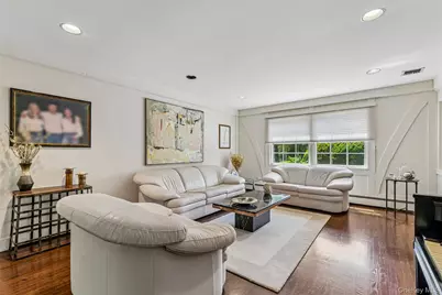 100 Hewlett Neck Road, Hewlett, NY 11598 - Photo 7