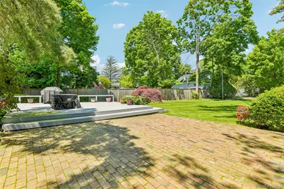 100 Hewlett Neck Road, Hewlett, NY 11598 - Photo 39