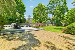 100 Hewlett Neck Rd, Hewlett, NY 11598 - Photo 39
