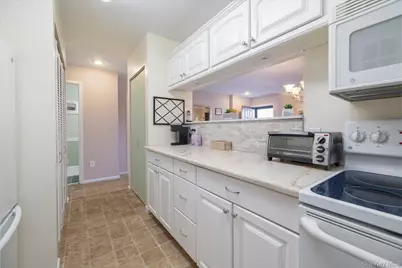 100 Daly Boulevard #2715, Oceanside, NY 11572 - Photo 9