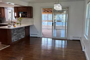 262 N Dunton Ave, Patchogue, NY 11772 - Photo 7