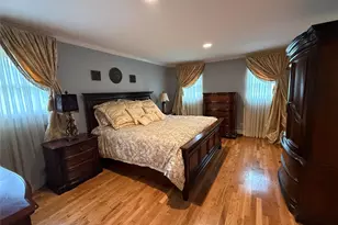 5 Blossom St, Dix Hills, NY 11746 - Photo 11
