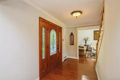 5 Blossom Street, Dix Hills, NY 11746 - Photo 13