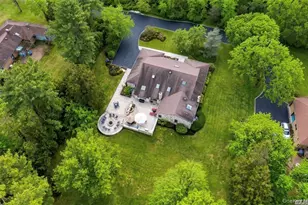199 Cold Spring Rd, Syosset, NY 11791 - Photo 45