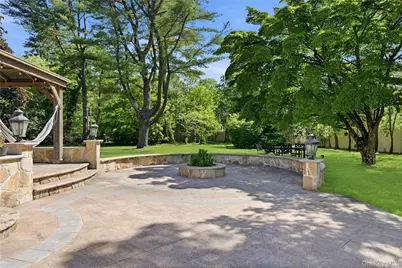 199 Cold Spring Road, Syosset, NY 11791 - Photo 37