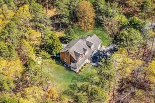 41 N Cozine Rd, Manorville, NY 11949 - Photo 9