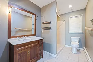 41 N Cozine Rd, Manorville, NY 11949 - Photo 25