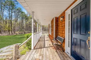 41 N Cozine Rd, Manorville, NY 11949 - Photo 13