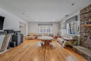 41 N Cozine Rd, Manorville, NY 11949 - Photo 17