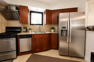 62-36 59th Dr, Maspeth, NY 11378 - Photo 3