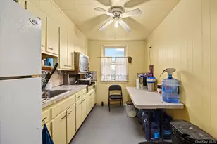 95-22 112th St, Richmond Hill, NY 11419 - Photo 11