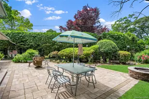 565 Mohawk Rd, West Hempstead, NY 11552 - Photo 41