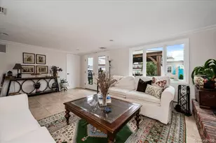 3683 Illona Ln, Oceanside, NY 11572 - Photo 9