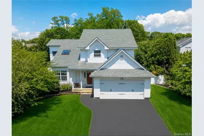 14 Long House Way, Commack, NY 11725 - Photo 1
