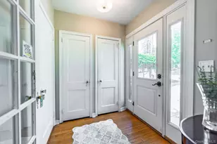 20 Hillside Ave, Huntington, NY 11743 - Photo 5