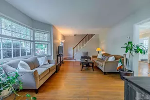 20 Hillside Ave, Huntington, NY 11743 - Photo 7