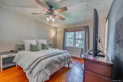 20 Hillside Avenue, Huntington, NY 11743 - Photo 21