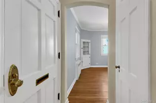 19 Aka 29 The Crossway, Yonkers, NY 10701 - Photo 13
