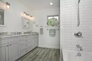 56 Otsego Ave, Dix Hills, NY 11746 - Photo 31